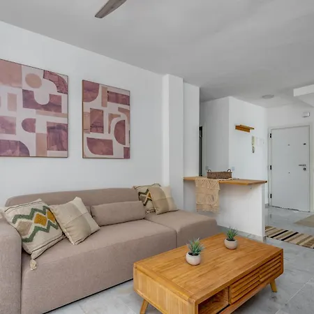 Atico Pelicanos By Interhome